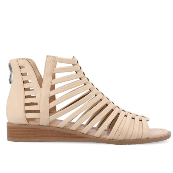 Vince Camuto Women Cut Out Side Leather Wedge Ankle shoes boots sz 6M - Picture 1 of 13